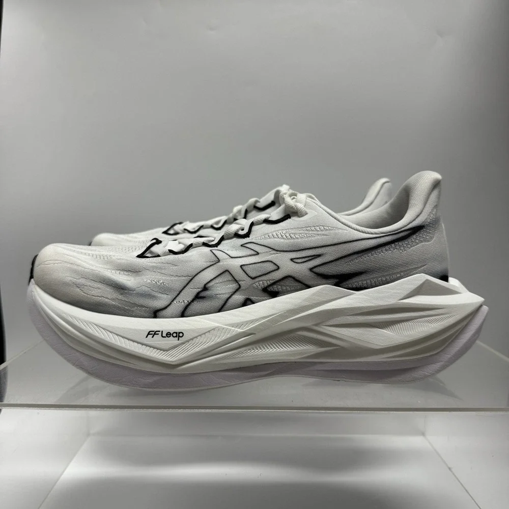 Asics Superblast 3 White Black Running Shoes 1013A177 Men's Size 7 / Women's 8.5